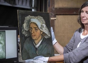 Descubren un autorretrato de Van Gogh detrás de un cuadro en Escocia