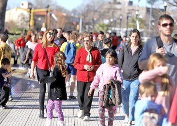 Multitudinario festejo del  Día del Amigo en el parque