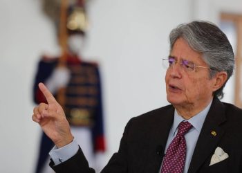 Ecuador: Lasso aceptó la renuncia de cuatro ministros y reformula su gabinete