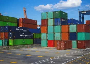 Empresas en alerta por el cepo a las importaciones: ¿qué productos pueden faltar?