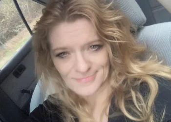 Estados Unidos: una mujer despertó tras un coma de dos años y acusó a su hermano de intentar matarla