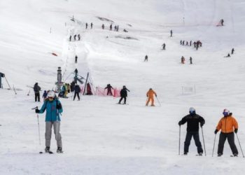 Intenso movimiento turístico al comenzar las vacaciones