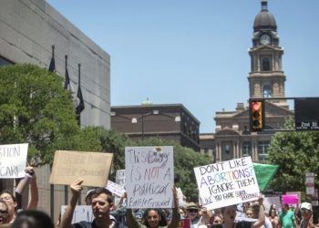 La Corte Suprema de Texas bloqueó una orden que permitía el derecho al aborto