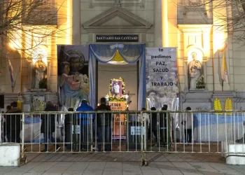 La Iglesia pidió mayor “responsabilidad política” para superar los “tiempos complejos” que vive el país