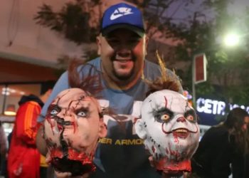 La gran estafa del “vendedor de Chuckys”: lo buscaban por robar un taxi y cayó de manera insólita en San Juan