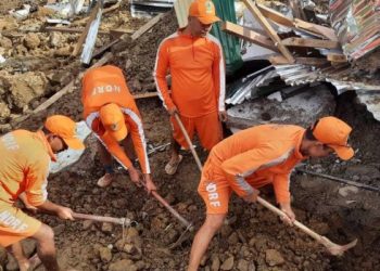 Mueren al menos siete personas por un alud en la India y hay decenas de desaparecidos