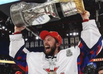 Putin ordenó el arresto de una estrella de hockey acusado de evadir el servicio militar