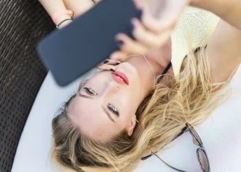 Se enamoró de una mujer increíble, pero dos años después su familia descubrió que ella no era quien decía ser