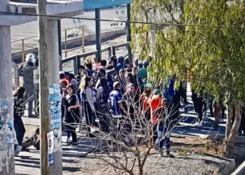 Tensión en San Juan: intentaron saquear un supermercado y hay al menos 10 detenidos