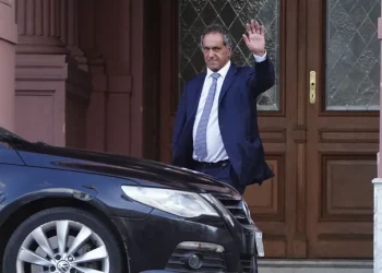 Tras los cambios en el Gobierno, Daniel Scioli volverá a la embajada en Brasil