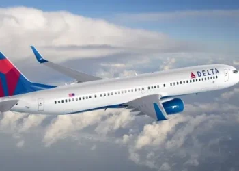 Una aerolínea sobrevendió un vuelo y le dio U$S 10.000 a los pasajeros que no pudieron viajar