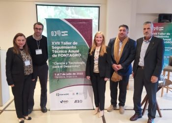 La feria verde y las tejedoras de “telar campesino”  expusieron sus productos en Fontagro