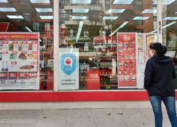 Advertencia de economistas: «La Argentina está cada vez más cerca de una hiperinflación»