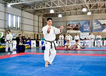 Distinción para el multicampeón en  karate sanrafaelino Marcelo Occhipinti