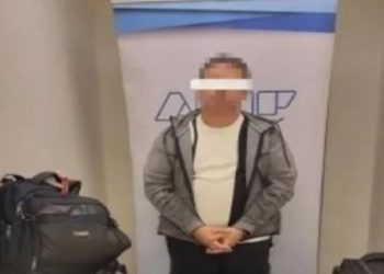 Detienen en Ezeiza a una «mula» que trasladaba droga al exterior