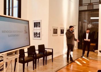 Economía ofrece asistencia financiera para emprendedores y pymes de triple impacto