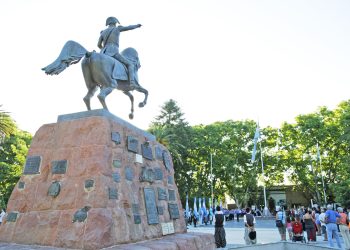Homenajes al General San Martín en Ciudad  y en el Fuerte San Rafael del Diamante