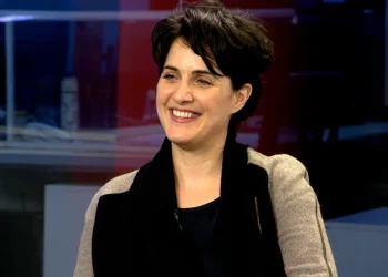 Julieta Díaz: “Me llama la atención que haya gente que se enoja con el idioma inclusivo, pero no con los femicidios”