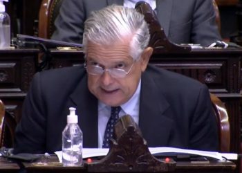 López Murphy alertó que la falta de reservas del BCRA «puede llevar a una explosión»