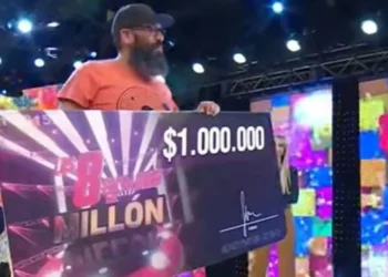 Los 8 escalones del millón: dijo que con la plata arreglaría el techo de su casa, pero al recibir el cheque cambió y sorprendió a todos
