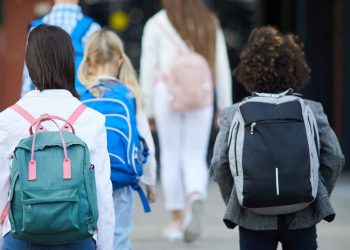 Los paros docentes complican la aplicación de nuevas medidas contra el ausentismo escolar