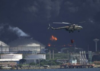 Más de 60 heridos y 17 desaparecidos por un incendio que afectó a dos tranques de petróleo en Cuba