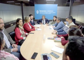 Paritarias provinciales 2022: dos gremios  bajarán la propuesta del Gobierno a las bases