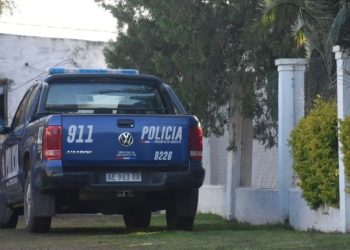Horror en Santa Fe: Un hombre encontró a su vecino robando en su casa, lo asesinó y enterró el cadáver en el patio