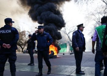 Incidentes en la Subsecretaría de Trabajo: otra vez la violencia irrumpe en las instancias del diálogo