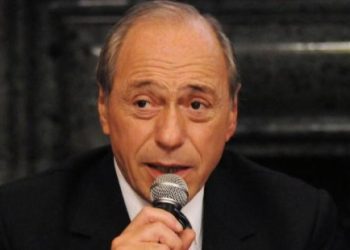 Zaffaroni: «Si Cristina Kirchner es condenada, no va a quedar otra que un indulto»