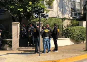 El caso que conmociona al país: mataron a balazos a dos jubilados en su auto