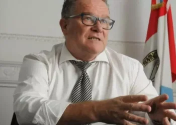 Destituyeron al ministro de Seguridad de Santa Fe, Jorge Lagna