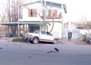 Choque con lesionados  en Moreno y 12 de Octubre