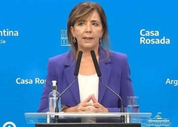 Cerruti afirmó que el Gobierno no trabaja en una ley sobre discursos de odio