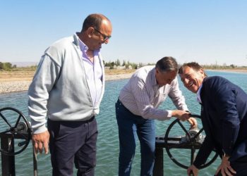 Suarez anunció la licitación, con financiamiento de la provincia, del acueducto Monte Comán – La Horqueta