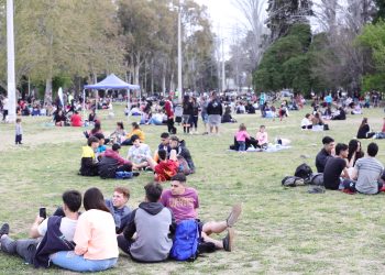 Festejos Primaverales en el Parque Moreno y en la Plaza España