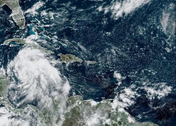 Huracán Ian: Florida se prepara ante su llegada