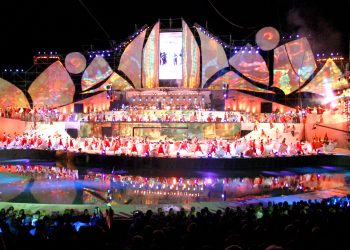 La cantante Lucia Cervantes forma parte del jurado que elige el  guión de la Fiesta Nacional de la Vendimia