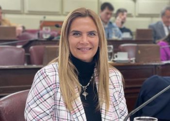 Los polémicos mensajes por los que quieren expulsar a Amalia Granata de la banca de Diputados