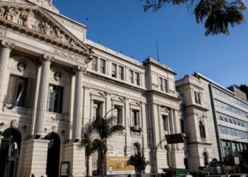 Murió un estudiante de la UBA que esperaba para rendir un examen presencial