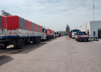 ¿Otra vez problemas con el gasoil?: los transportistas hablan de sobreprecios y falta de abastecimiento en varias provincias
