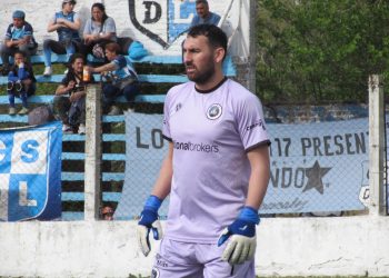 El arquero Pablo Adasme marcó un golazo de arco a arco