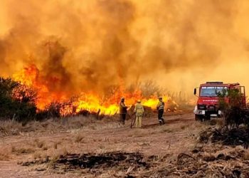 Preocupación por los incendios en Córdoba: hay dos nuevos focos y se evalúan evacuaciones