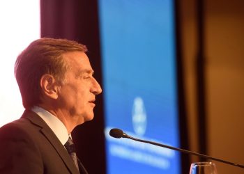 Rodolfo Suarez confirmó que no habrá sanciones para quienes no vayan a trabajar