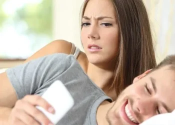 Su mejor amiga quedó embarazada de su novio y se vengó de la manera más insólita