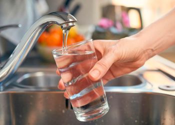 Vecinos del suroeste de Ciudad  reclaman por frecuentes cortes en el servicio de agua potable