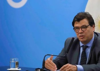 Claudio Moroni renunció al Ministerio de Trabajo