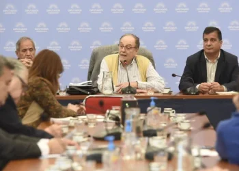 Cláusula gatillo en el Presupuesto 2023: una puja por USD 18.000 millones en pleno año electoral