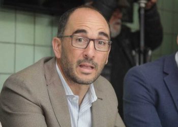 Cómo deben reclamar los docentes que trabajaron pero no cobraron el feriado