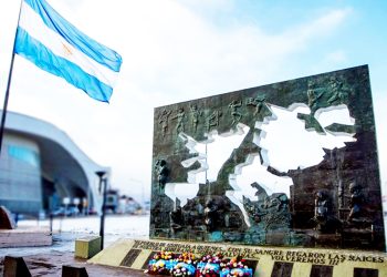 Desde el Municipio capacitarán a funcionarios, empleados y  concejales sobre Malvinas y lo que significa su usurpación